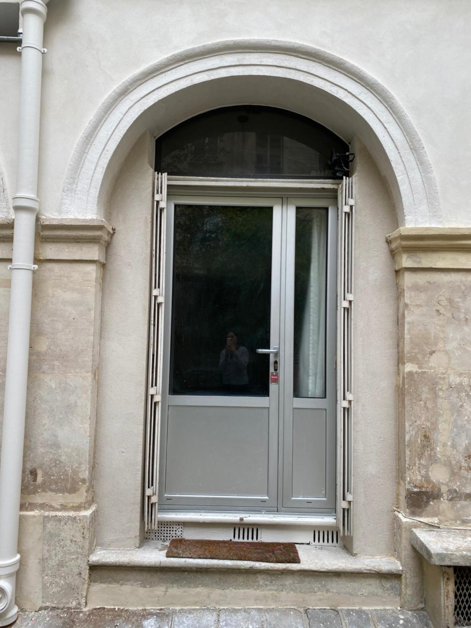 Studio Au Coeur De Paris Apartment ภายนอก รูปภาพ